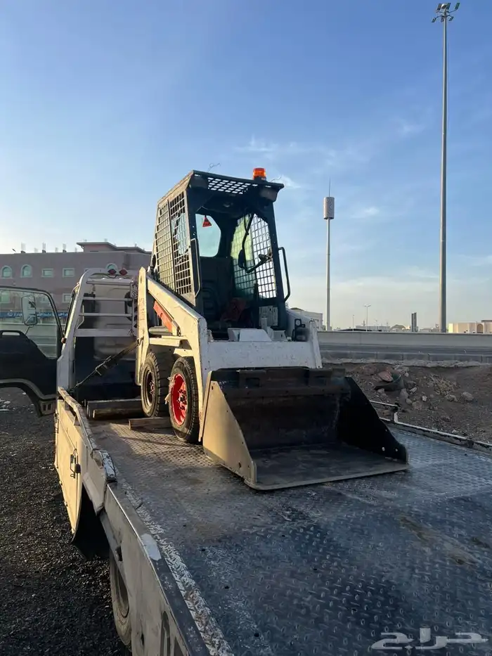 بوبكات واحد متر صغير للايجار 0