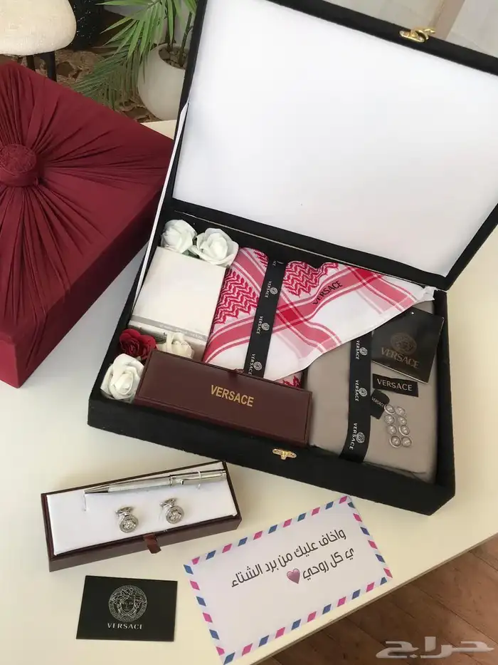 عرض طقم رجالي ماركة فرزاتشي أهدي أحبابك 12