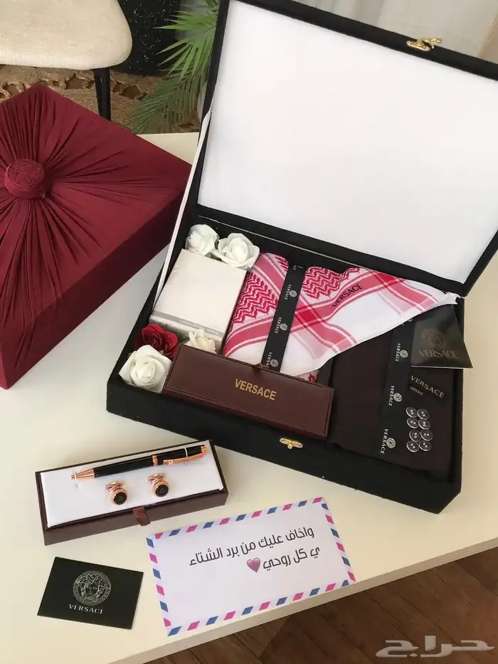 عرض طقم رجالي ماركة فرزاتشي أهدي أحبابك 11