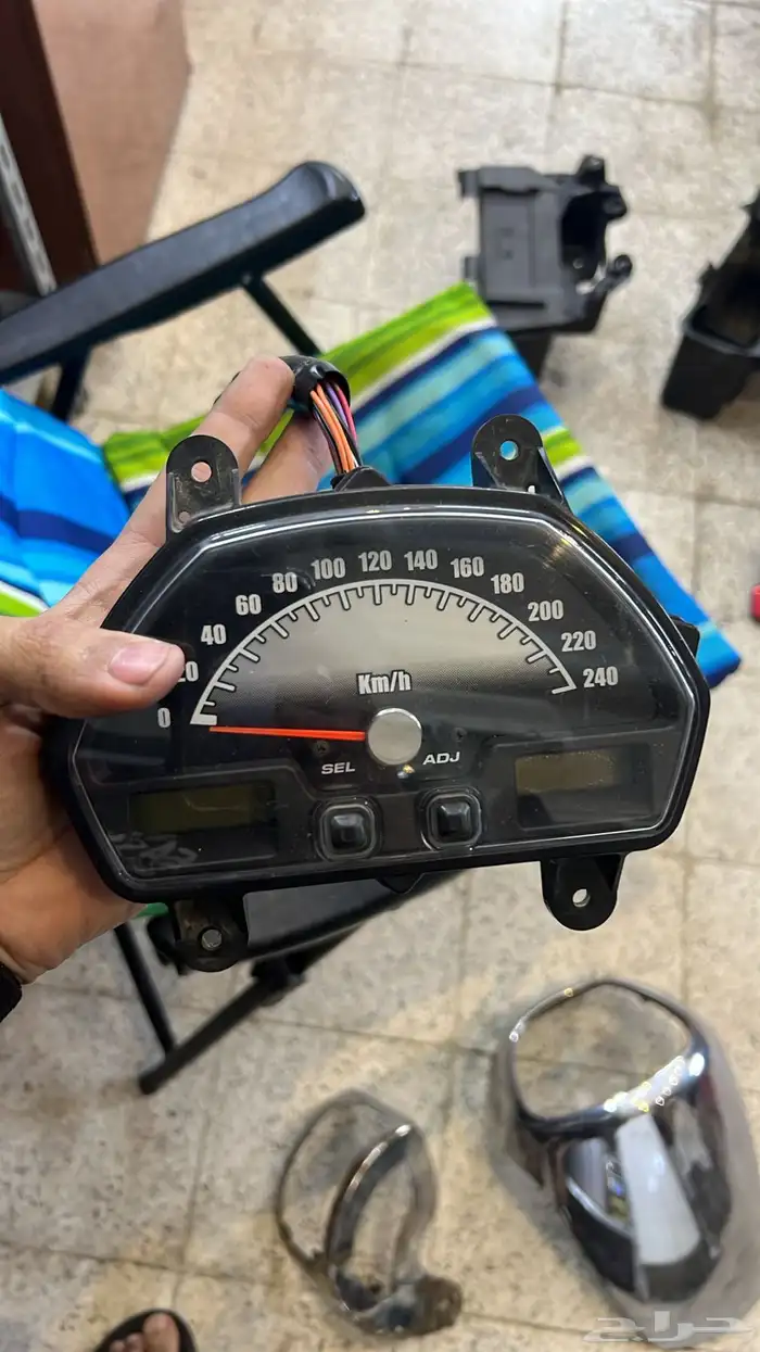 قطغ غيار دباب سوزوكي بوليفارد منوعة 1800 m109r 1