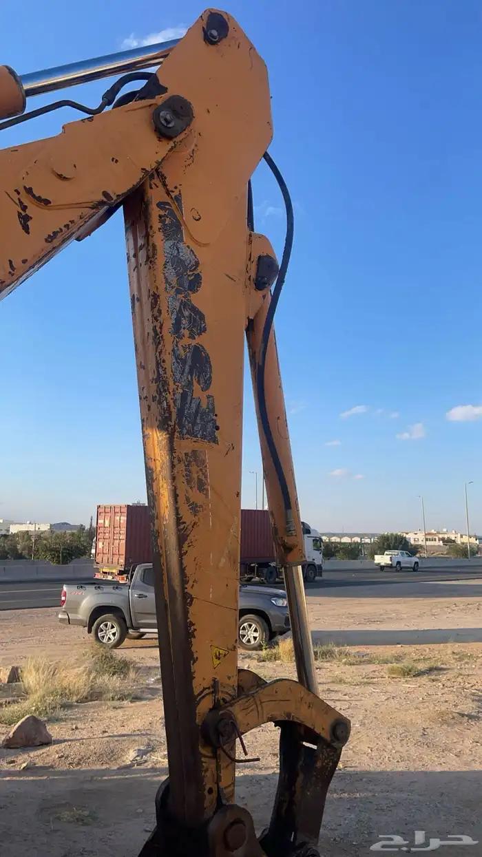 عرجاء كيسي حفار 2004 للبيع او البدل المناسب شرط الفحص 2