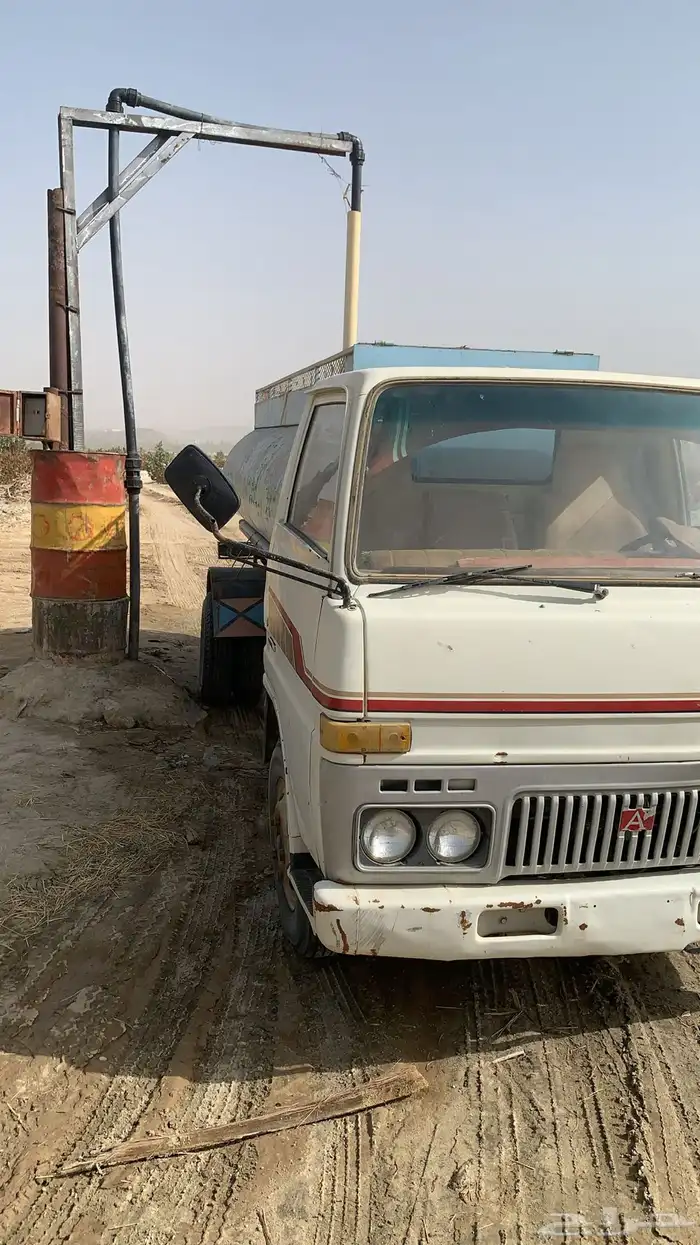 وايت ديهاتسون موديل 82 نضيف مشروط بدون اوراق 3
