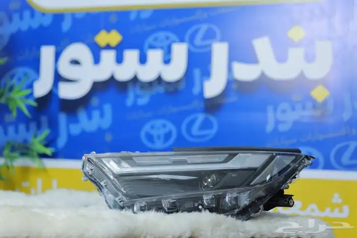 شمعات وانوار تويوتا رافور 2019 الى 2024 8