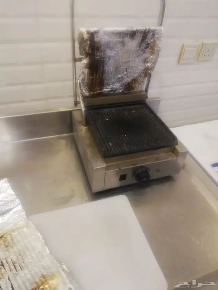 اغراض مطعم للبيع 3