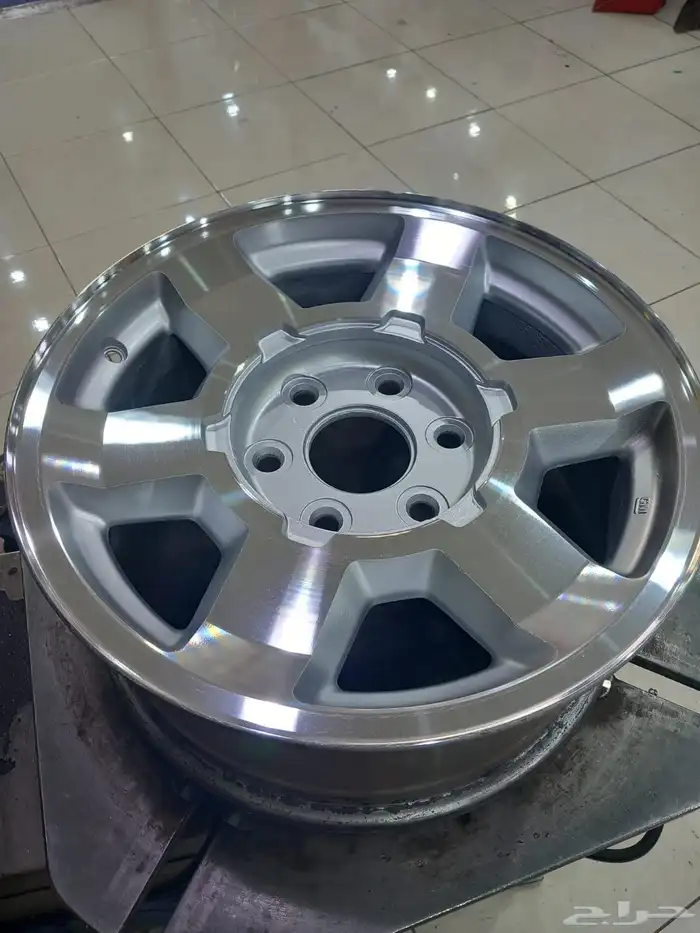 مخرطة جنوط CNC 6