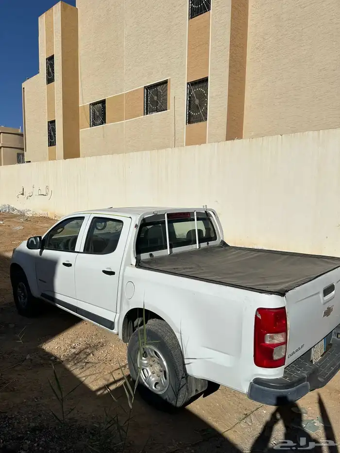 اعرض لكم سيارة من نوع شفروليه الممشى 150 الف 0