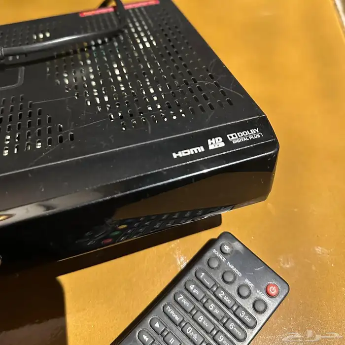 للبيع رسيفرات هيوماكس Humax و جهاز STC فايبر راوتر 5