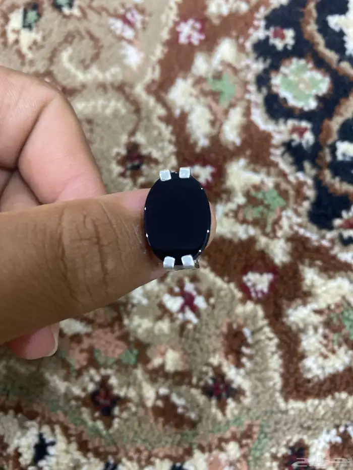 خاتم فاضه شريته من المتجر الي في الصور ب 125 0