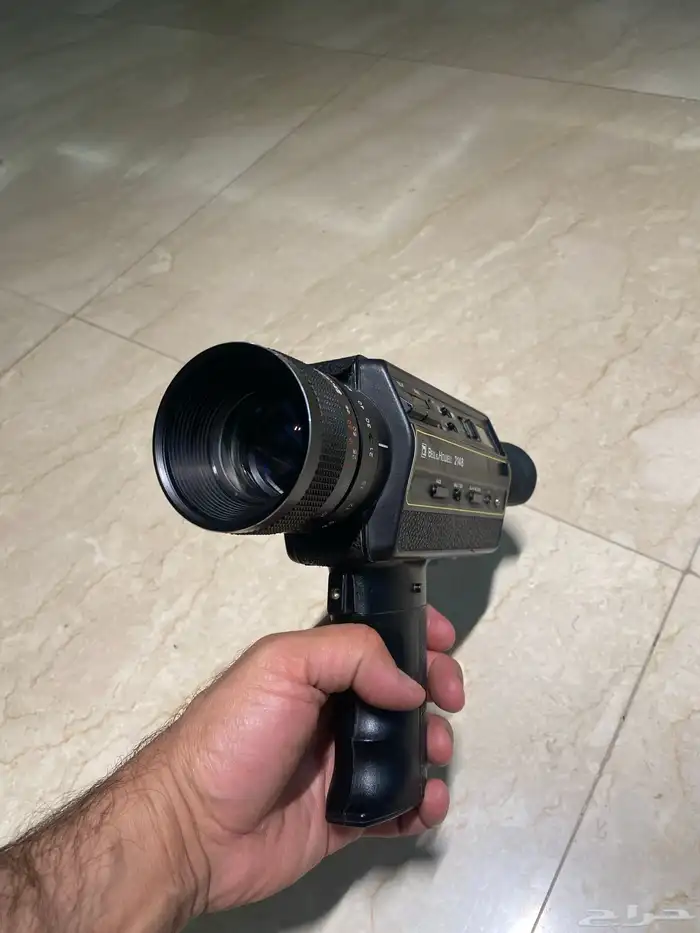 كامرا فديو قديمة تراثية صناعة يابانيه (BELL HOWELL) 3