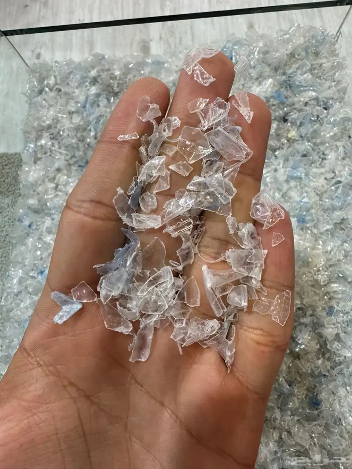 للبيع بلاستيك مجروش مغسول بماء ( حار أو بارد ) PET FLAKES 1