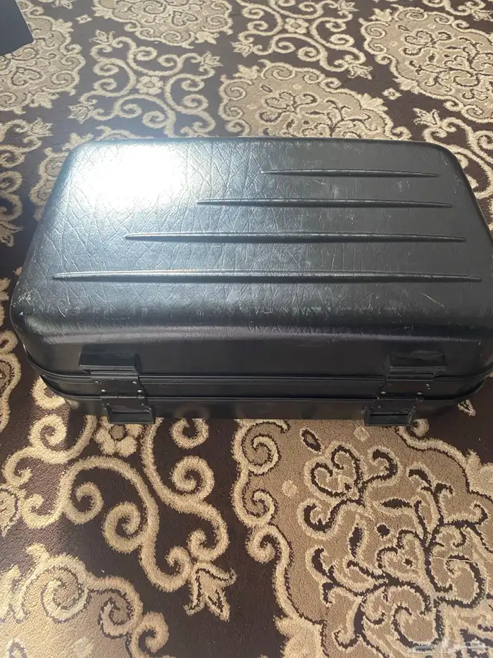 شنطة تراثيه عمرها اكثر من 60 سنه 5