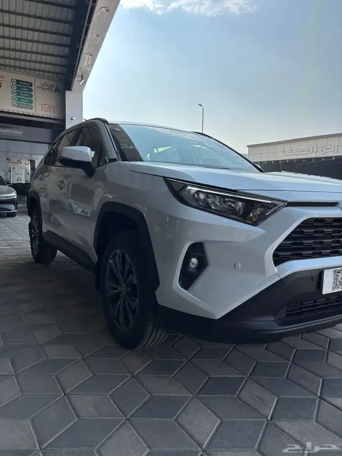 راف فور XLE دبل 2025 1