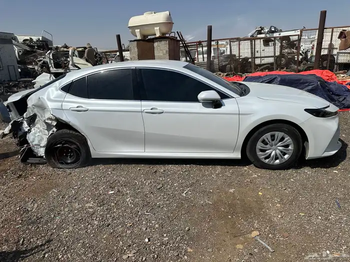 قطع كامري تشليح من 2018 الى 2025 11