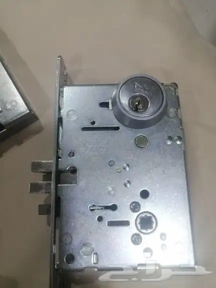 قفل باب دورما كالون مسكات ابواب Dorma lock m 9000 2