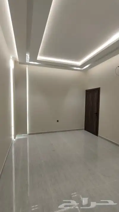 شقق تمليك 5 غرف بحى الشاطئ تشطيب مودرن 4
