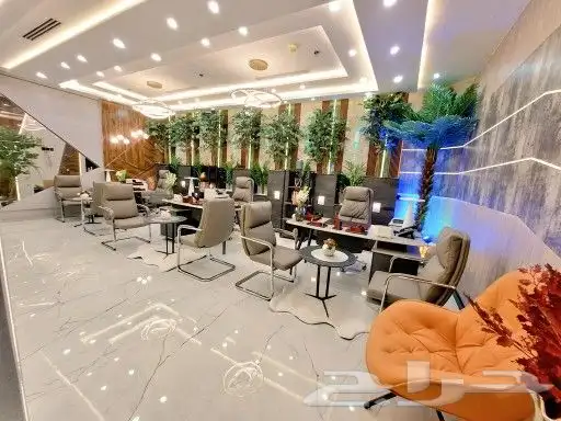 مكتب جاهز للإيجار في العليا مساحة 152م 9