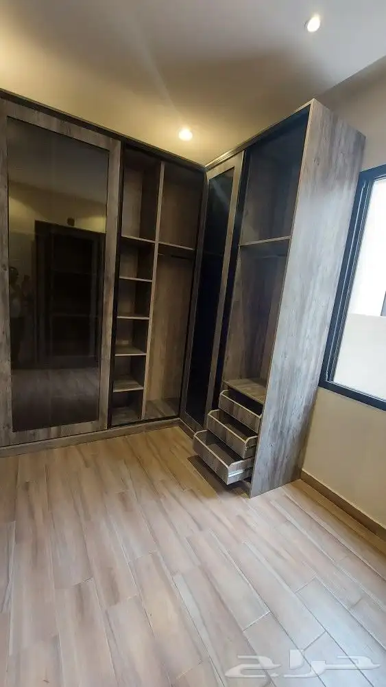 دواليب ملابس حسب الطلب 0