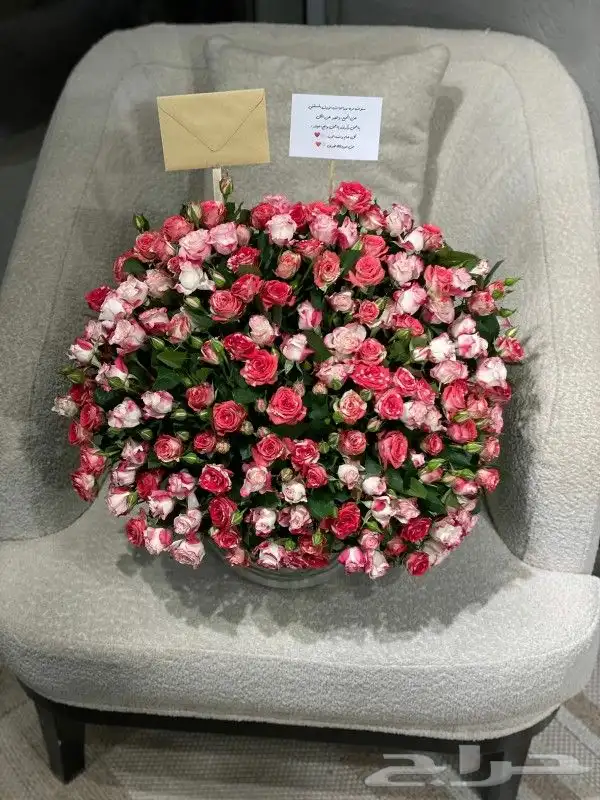 مندوب توصيل هدايا الرياض 8