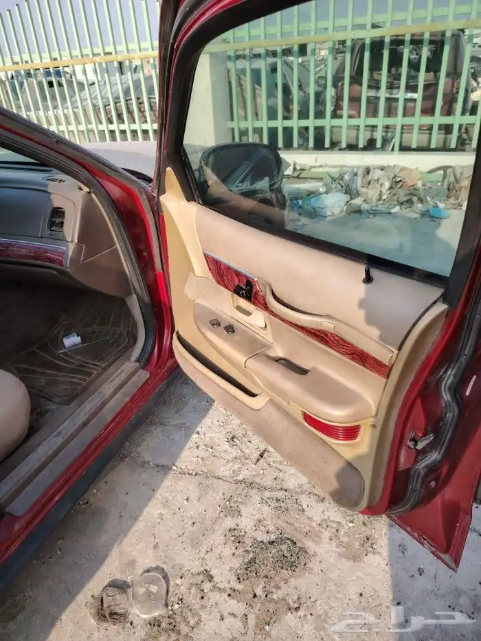 فورد ماركيز 2001 4