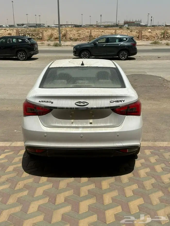 شيري اريزو 5 لاكجري برو ابيض 2023 2