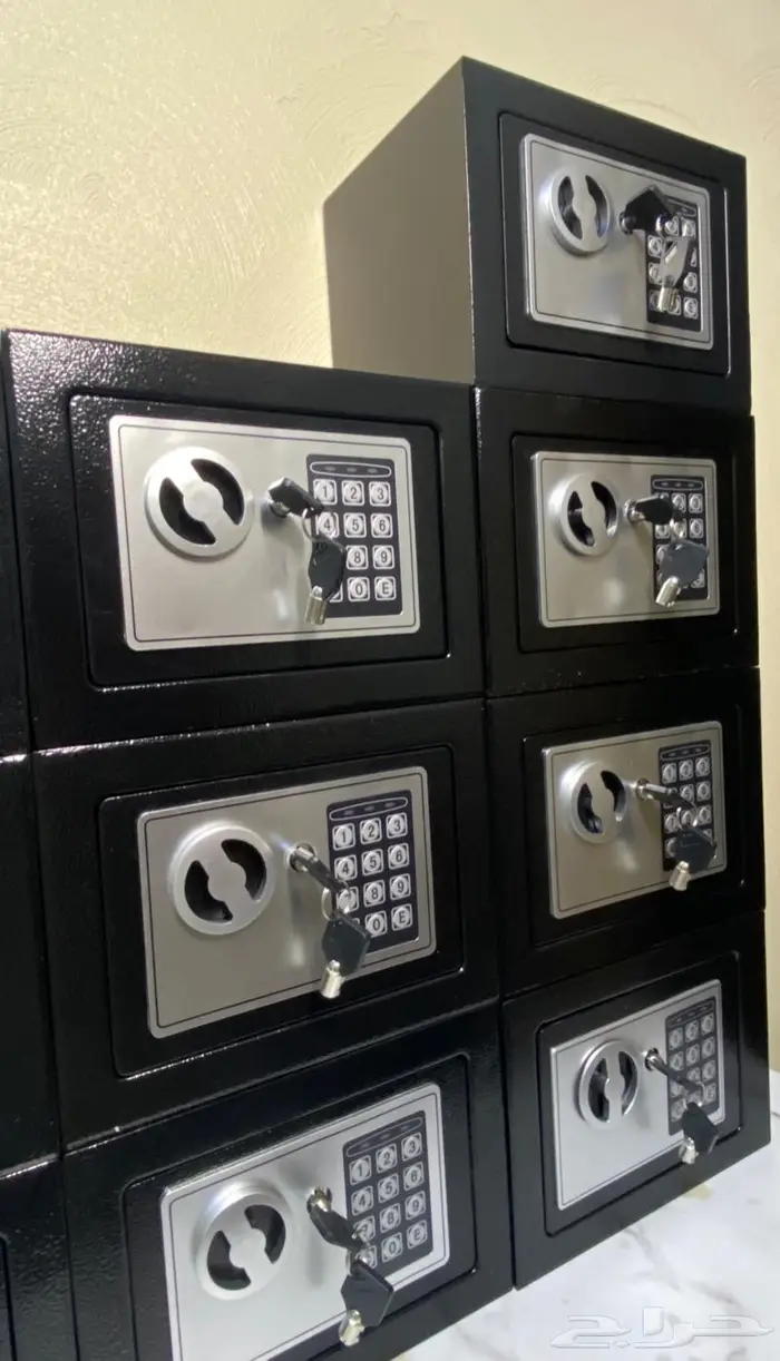 خزنة حديد برقم سري 1