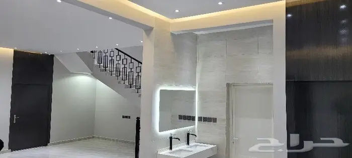 للبيع فلتين بالمداين قبل الكبري 1