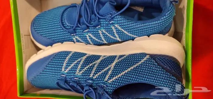 كوتشي او حذاء اطفال جديد للبيع 1