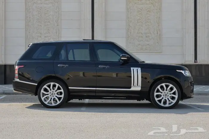 لاندروفر رنج روفر فوج SE سوبر تشارج 2013 نظيف 8