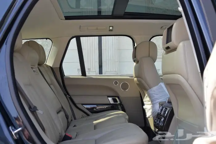 لاندروفر رنج روفر فوج SE سوبر تشارج 2013 نظيف 26