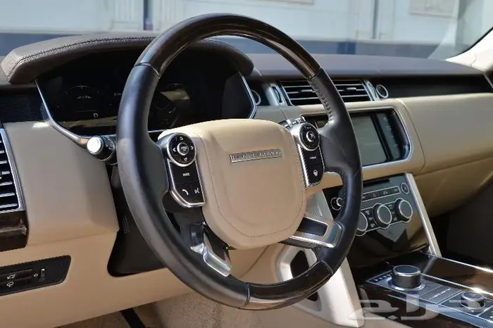 لاندروفر رنج روفر فوج SE سوبر تشارج 2013 نظيف 31