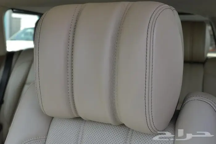 لاندروفر رنج روفر فوج SE سوبر تشارج 2013 نظيف 15