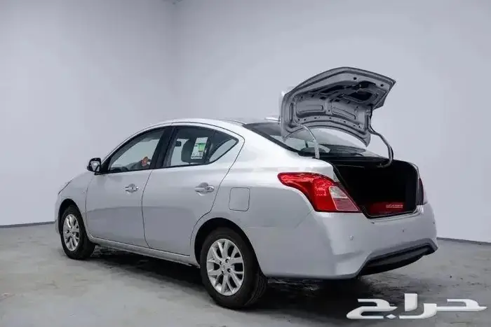 نيسان صني 2024 الشكل القديم 3