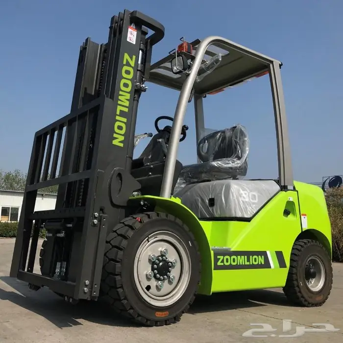 Scissor Lift Forklift For Rent 4