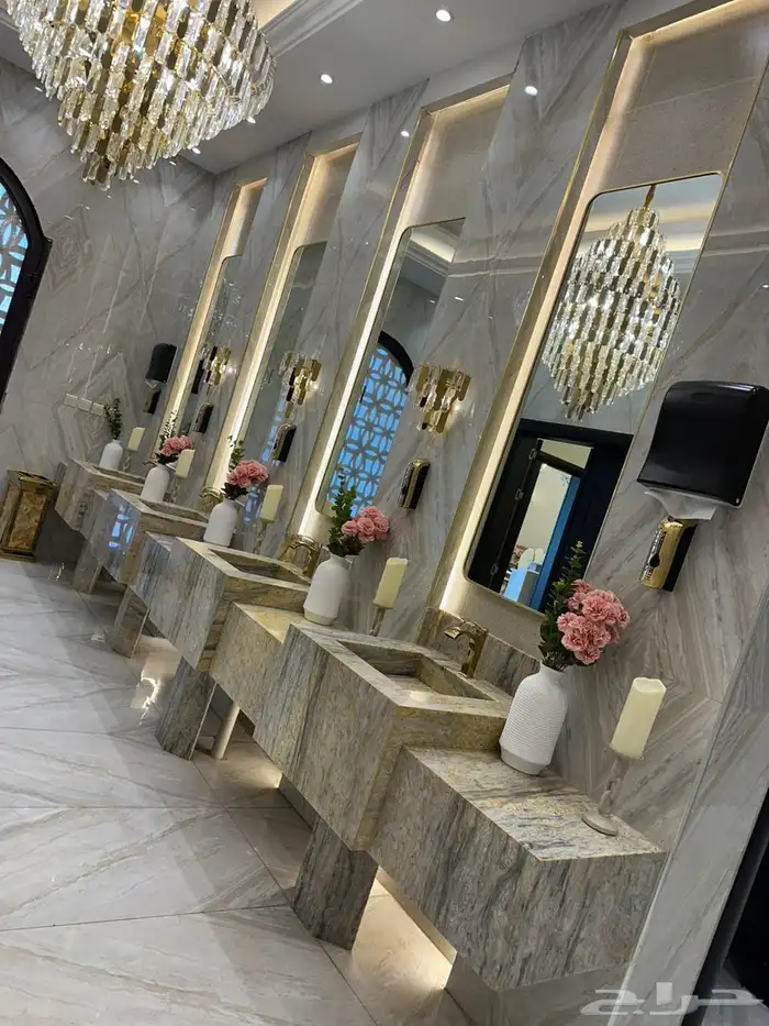 كوش كوشات مداخل استقبال خطوبه ملكه طاولات طعام vip 21