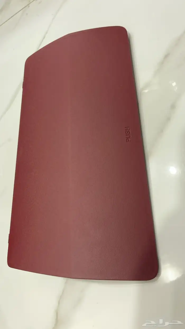 للبيع غطي طبلون او غطى درج علوي هايلوكس من 2006 الى 2015 0