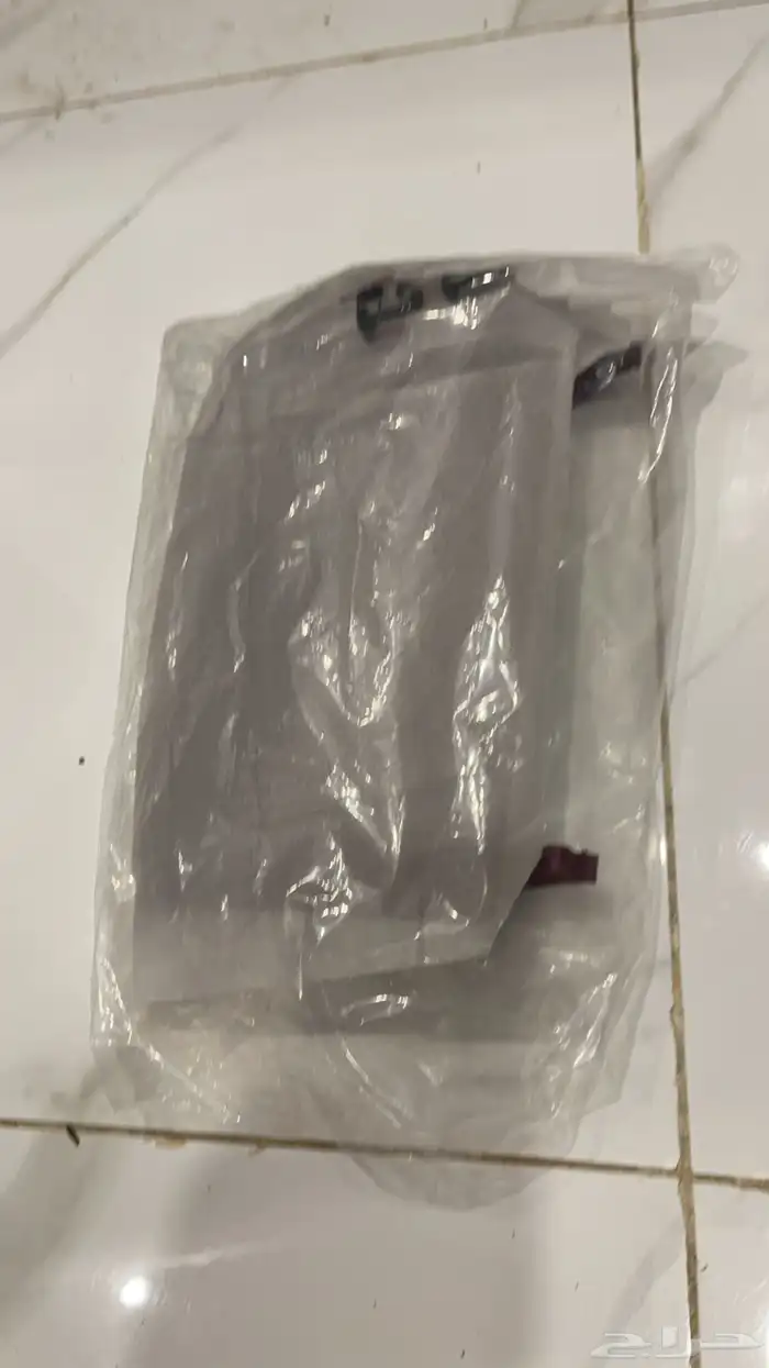 للبيع غطي طبلون او غطى درج علوي هايلوكس من 2006 الى 2015 4