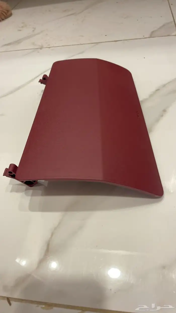 للبيع غطي طبلون او غطى درج علوي هايلوكس من 2006 الى 2015 3