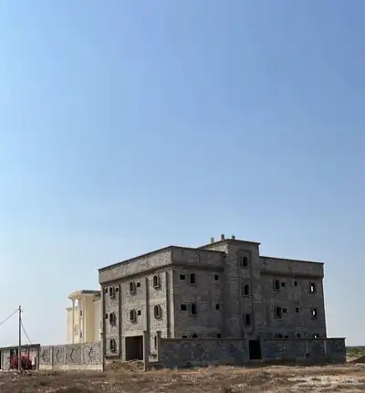 عماره استثمارية مسلح للبيع في مخطط المحله الجديده 1
