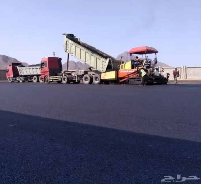 طقم اسفلت لتنفيذ أعمال السفلتة 0