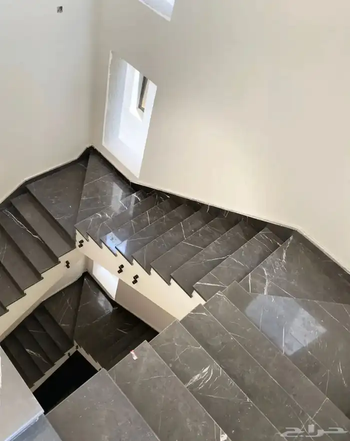 مبلط باستخدام تقنية الليزر الحديثة 5