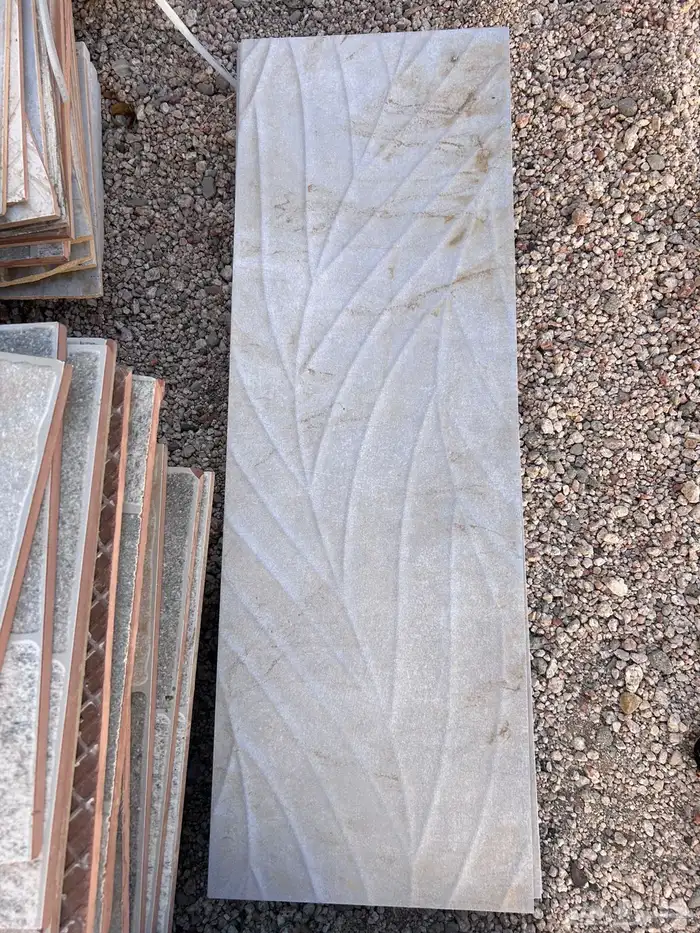 بلاط للبيع 1