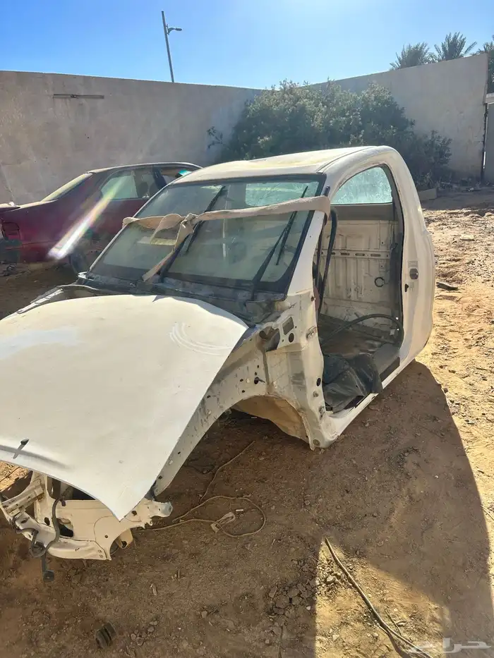 غمارة هايلكس للبيع قفش كامل يوجد توصيل ع حسب الاتفاق 2