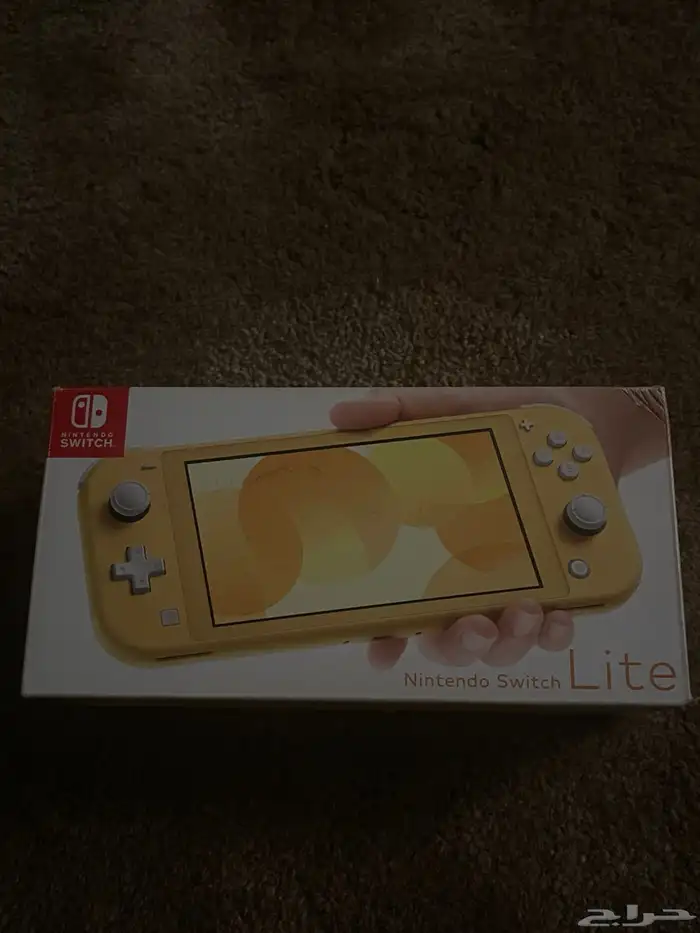 Nintendo نتيندو سويتش لايت 9