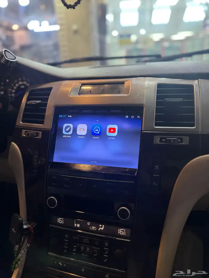 شاشة كاديلاك اسكاليد 2007_2014 0