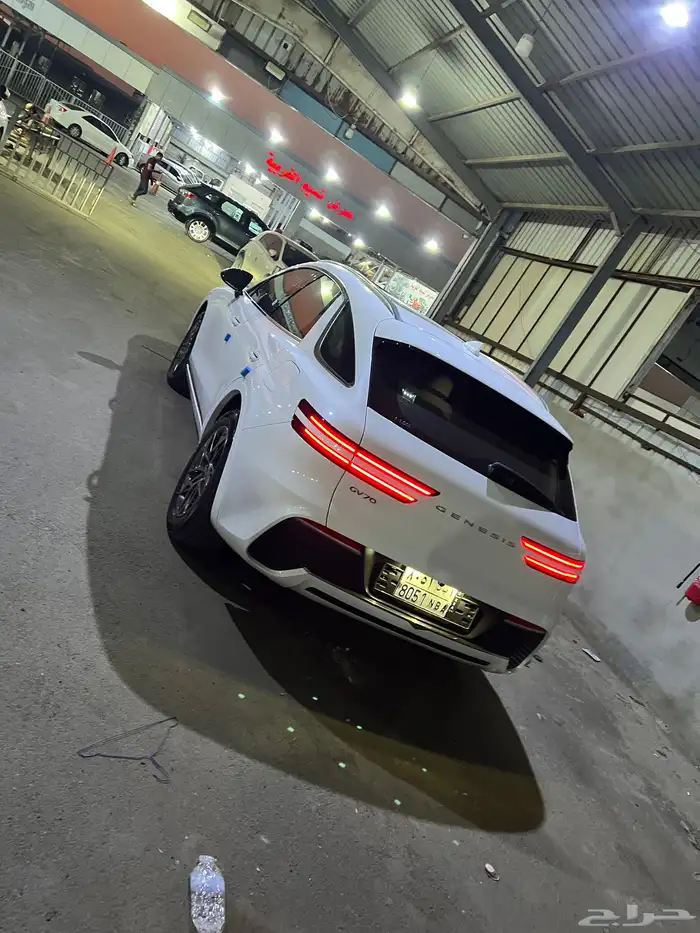 جنسيس GV70 ديزل 2021 بدي وكاله على الشرط 8