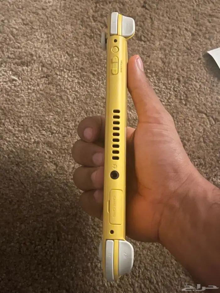 Nintendo نتيندو سويتش لايت 4