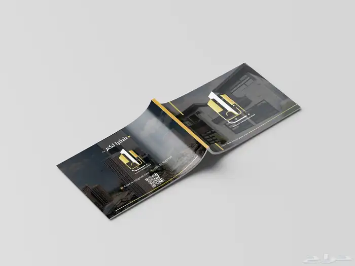 مصمم جرافيك 2