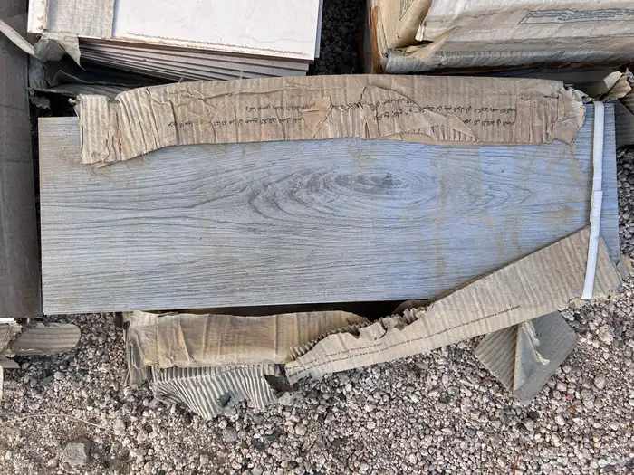 بلاط للبيع 9