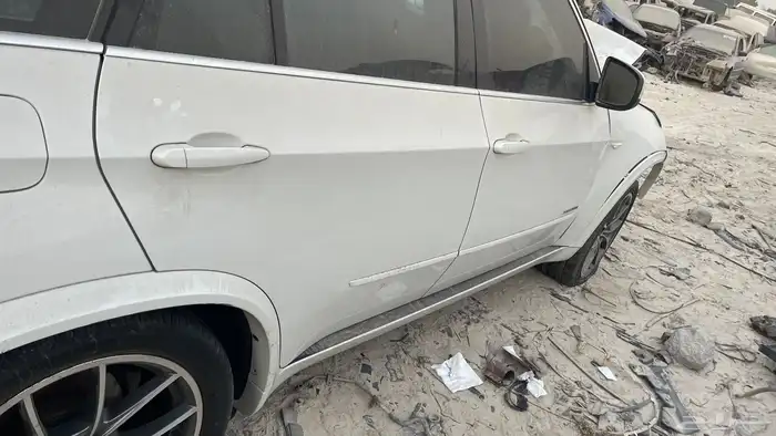 bmw x5 قطع غيار فقط 31