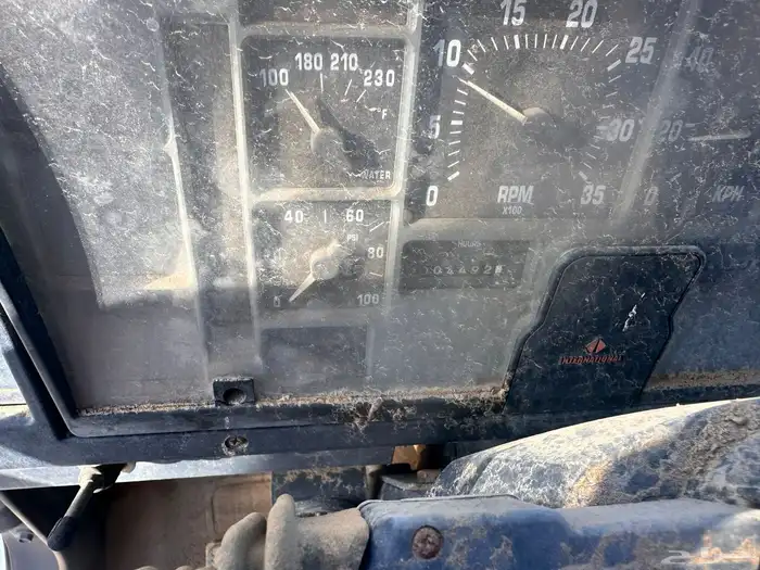 شاحنه انترناش 8